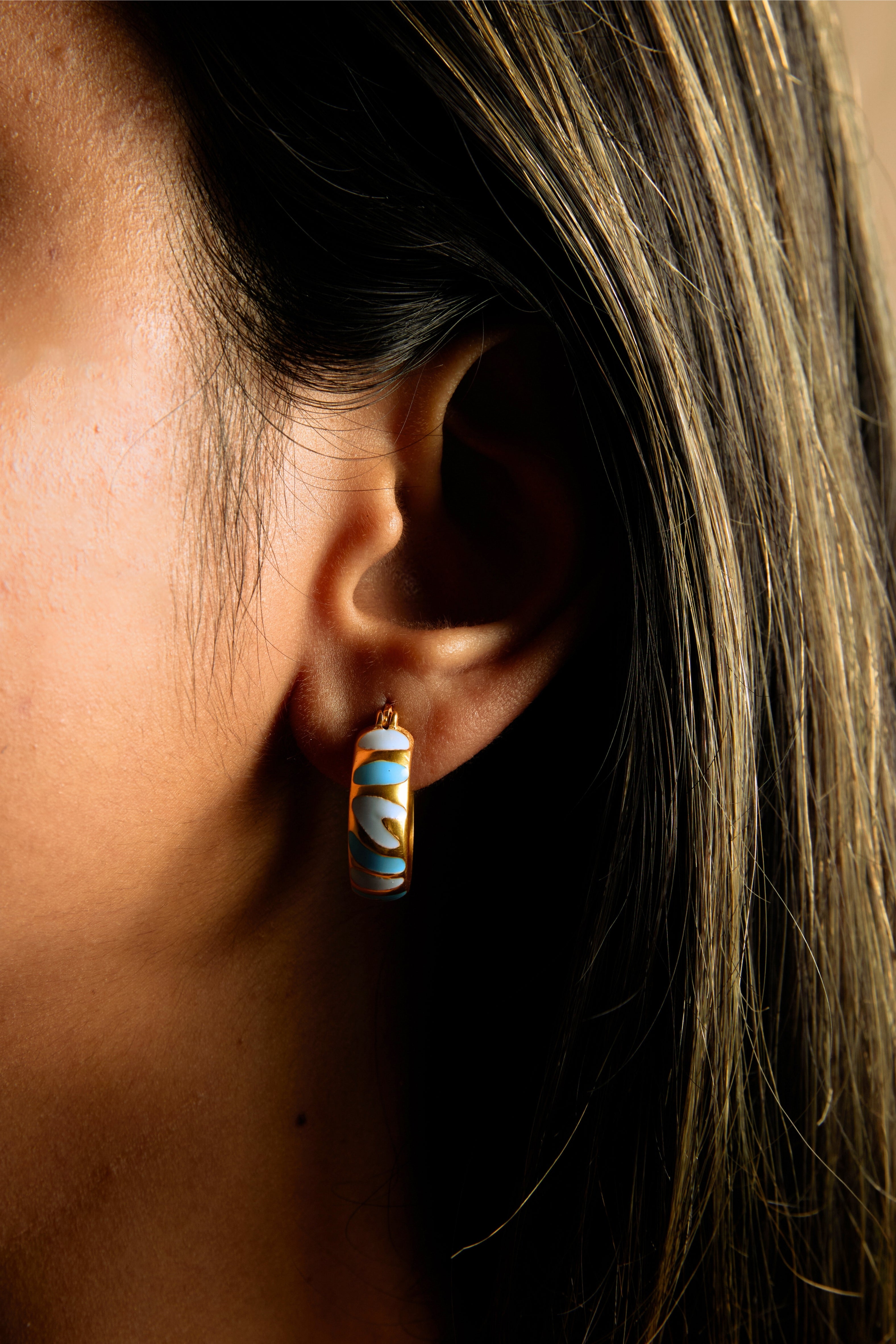 Marbled Elegance Hoop Earrings