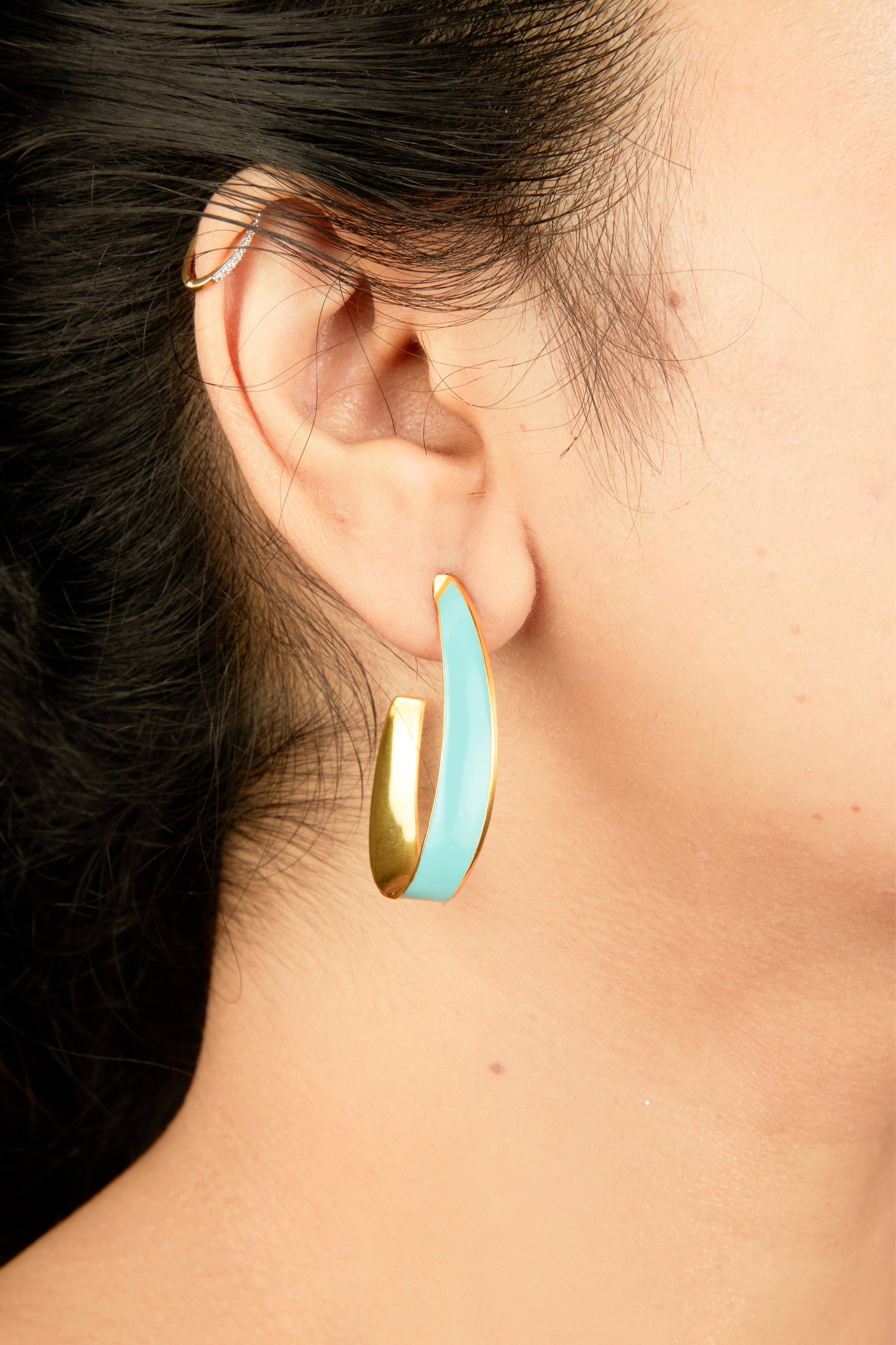 Pop Twist Hoop Earrings